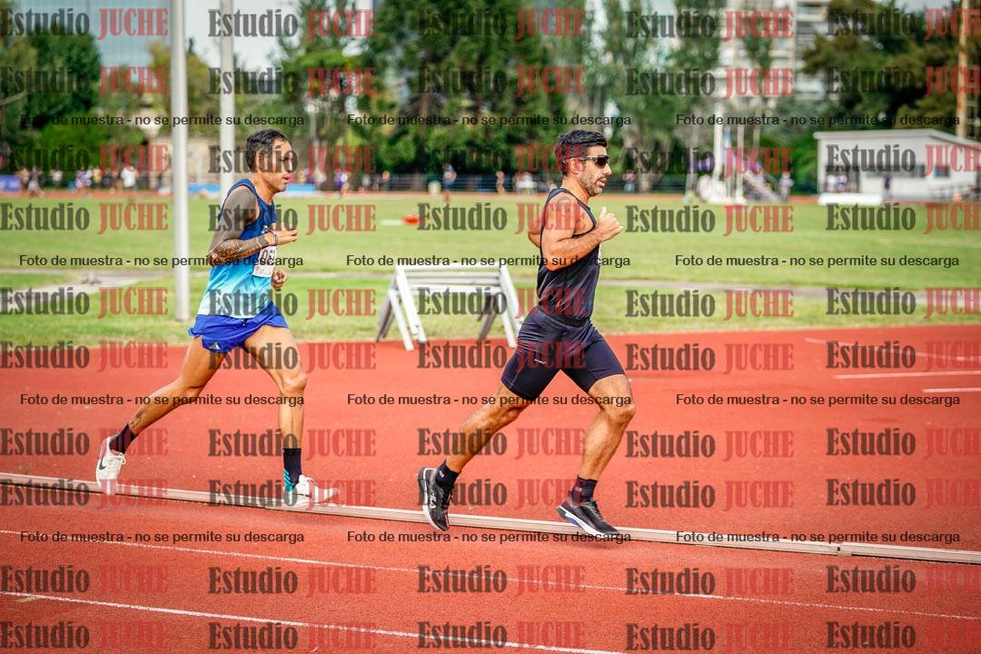 Fotos de los 3000 m llanos de varones