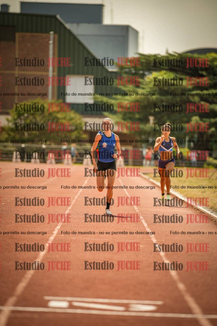 Fotos de los 800 m llanos de mujeres - combinadas 7