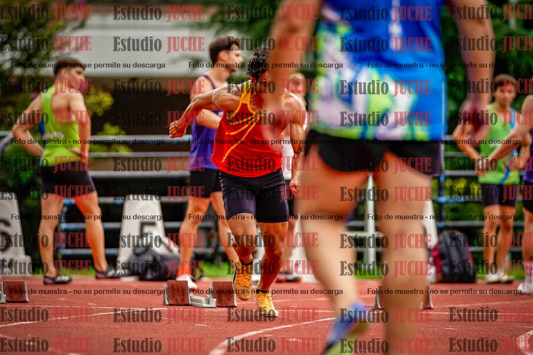 Fotos de los 100 m llanos de varones