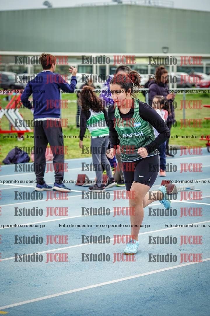 Fotos de los 50 m llanos de mujeres - U12