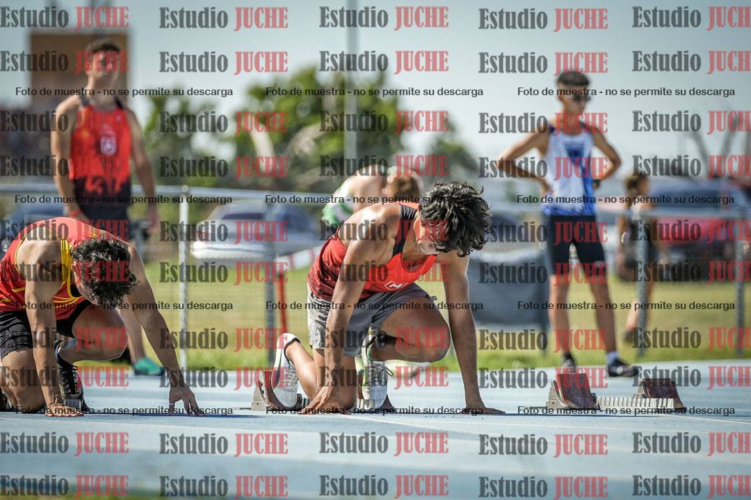 Fotos de los 100 m llanos de varones