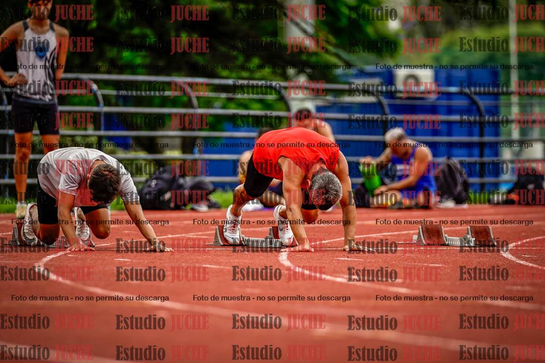 Fotos de los 100 m llanos de varones