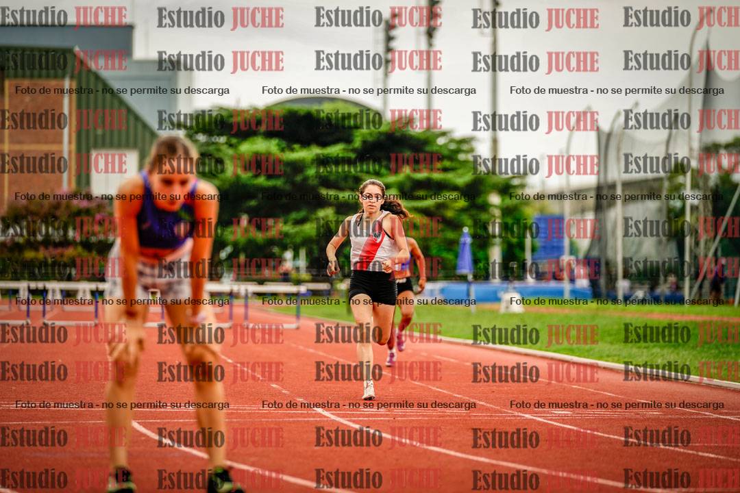Fotos de los 400 m con vallas de mujeres