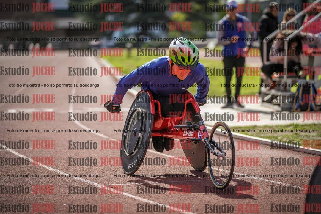 Fotos de los 800 m llanos de silla de ruedas