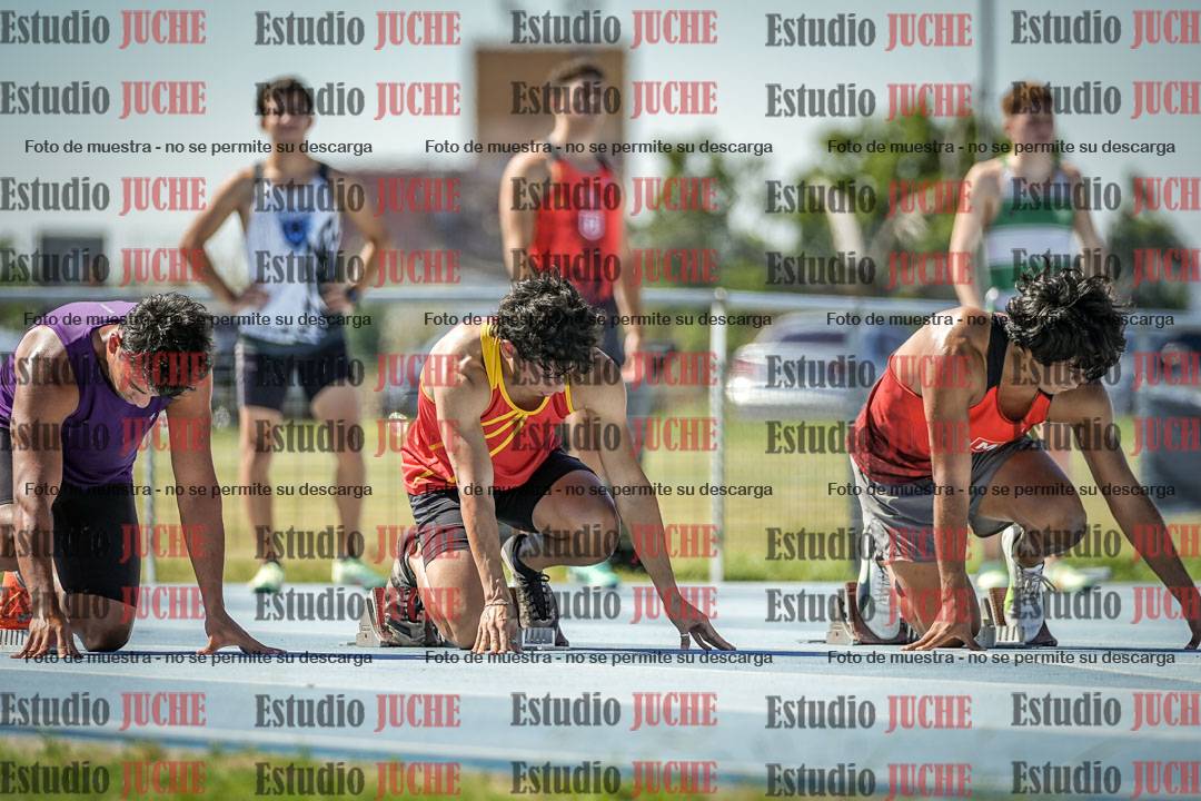 Fotos de los 100 m llanos de varones