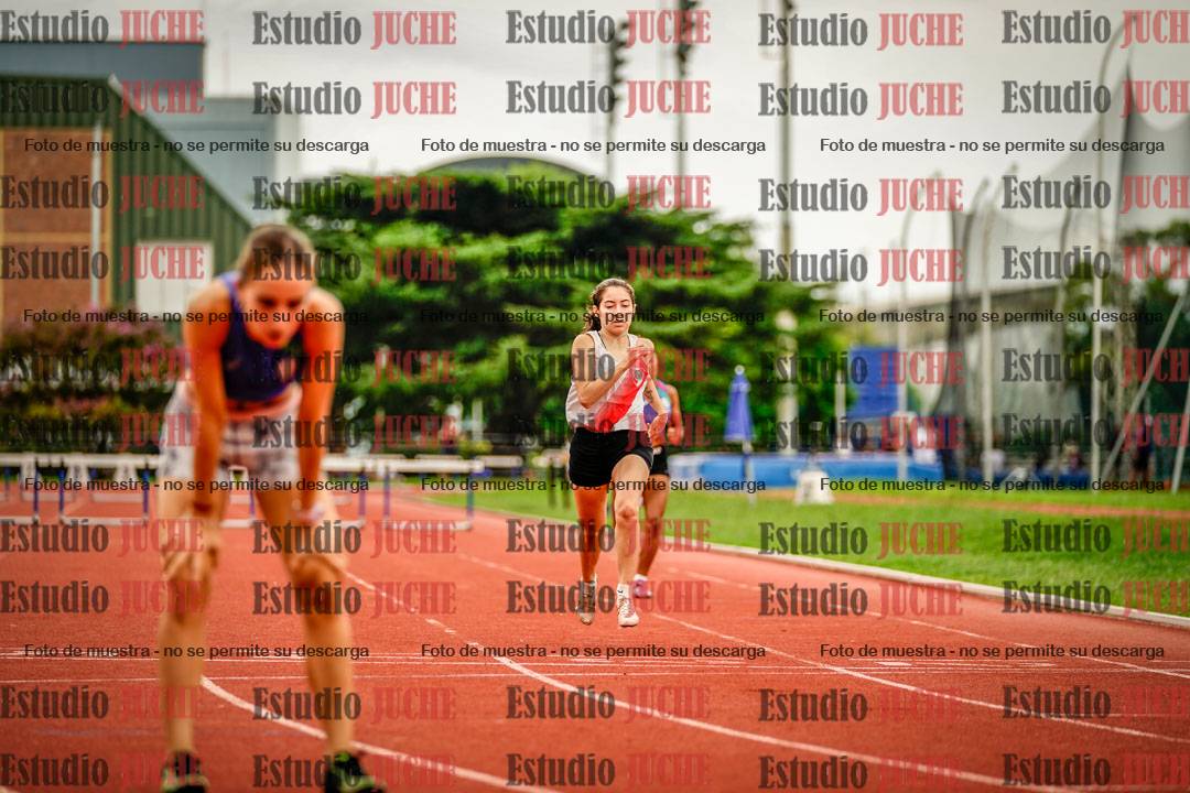 Fotos de los 400 m con vallas de mujeres