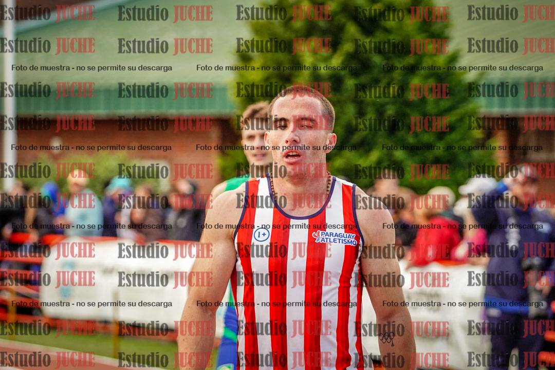 Fotos de algunos extras y podios del día 3