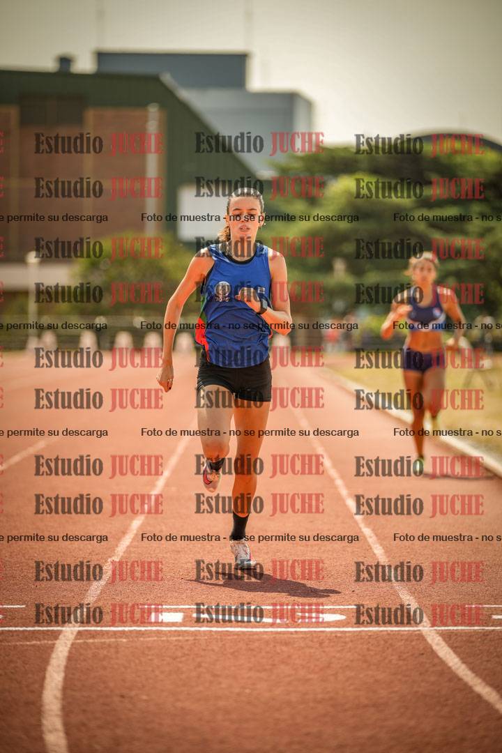 Fotos de los 800 m llanos de mujeres - combinadas 7