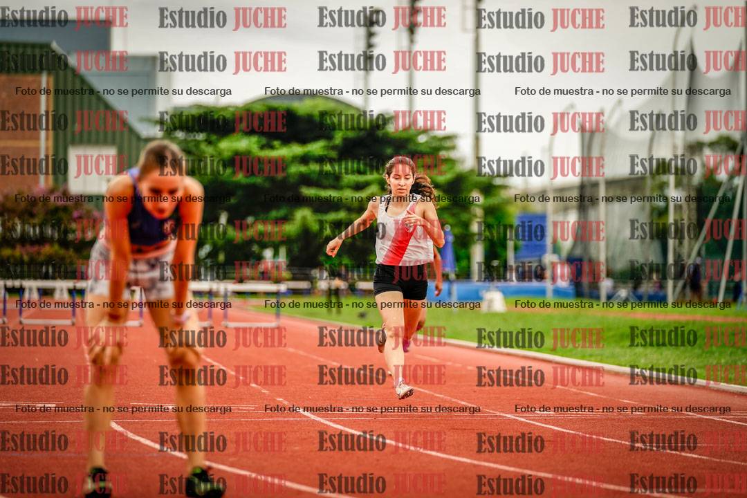 Fotos de los 400 m con vallas de mujeres