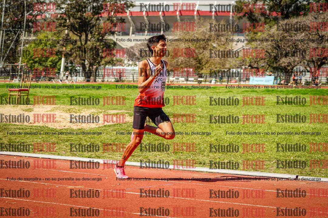 Fotos de los 1500 m llanos de varones