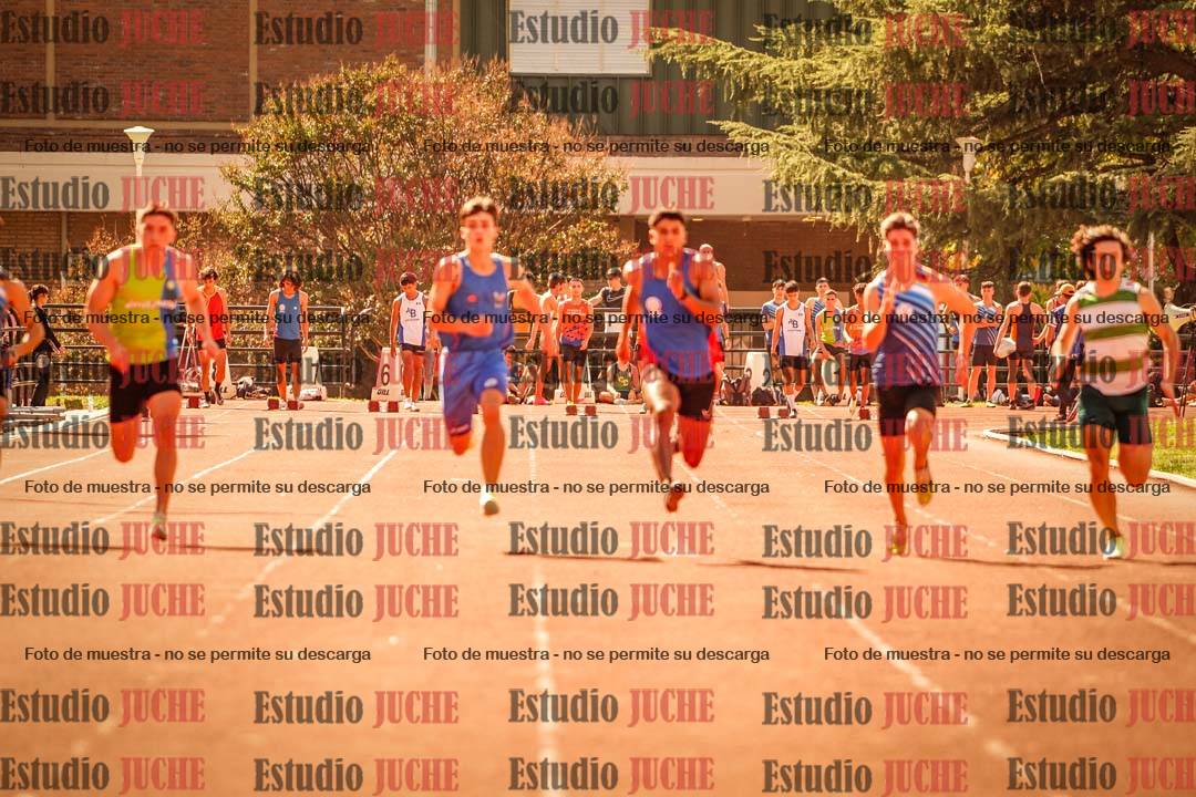 Fotos de los 100 m llanos de varones
