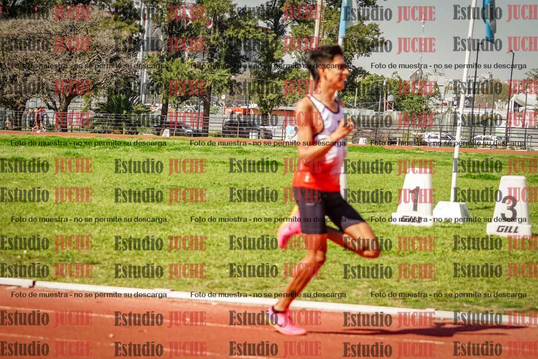 Fotos de los 1500 m llanos de varones