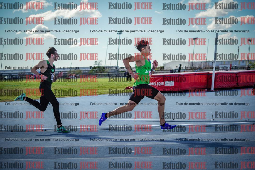 Fotos de los 800 m llanos de varones