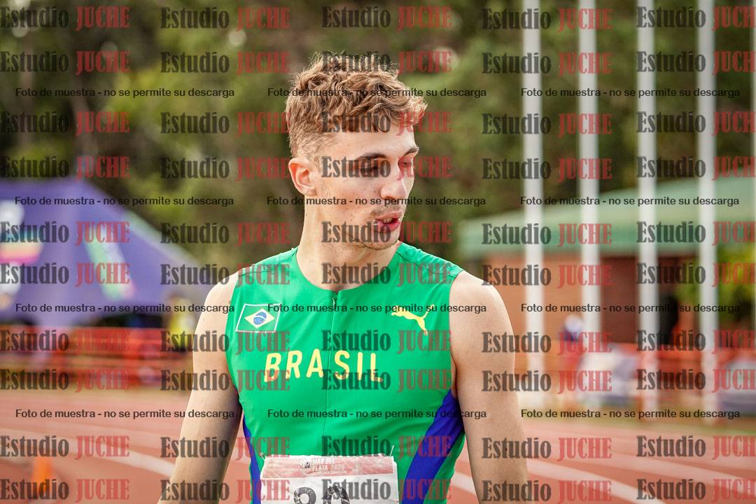 Fotos de algunos extras y podios del día 3