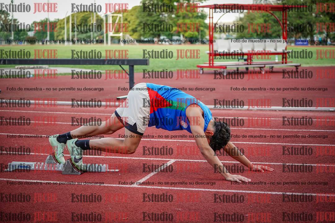 Fotos de los 400 m llanos de varones