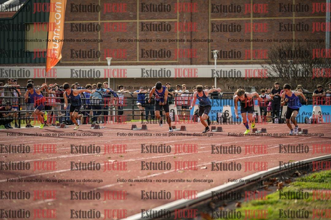 Fotos de los 100 m llanos de varones