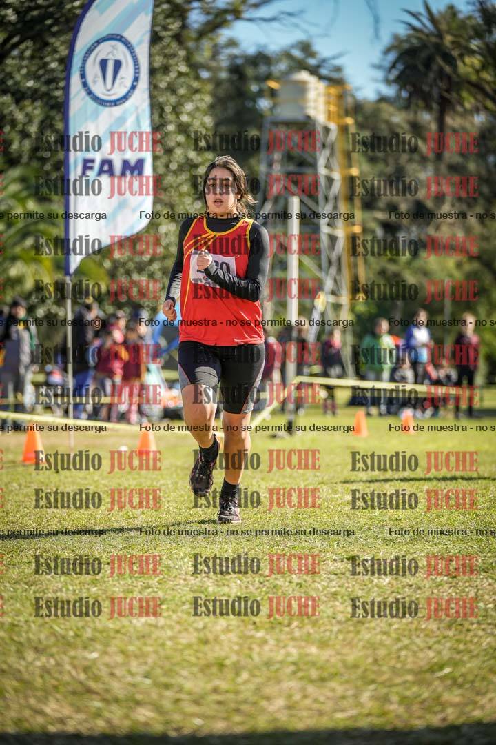 Fotos de la llegada del cross de 3000 m