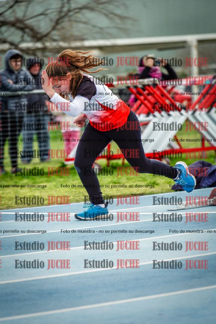 Fotos de los 50 m llanos de mujeres - U12