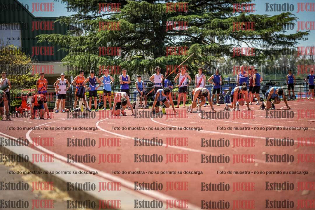 Fotos de los 100 m llanos de varones