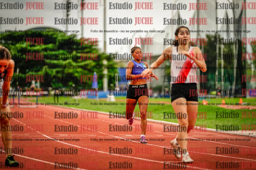 Fotos de los 400 m con vallas de mujeres