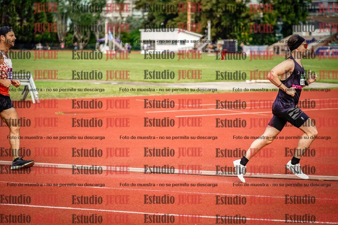 Fotos de los 3000 m llanos de varones