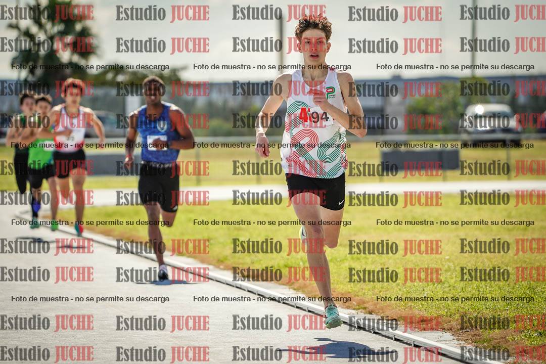 Fotos de los 800 m llanos de varones