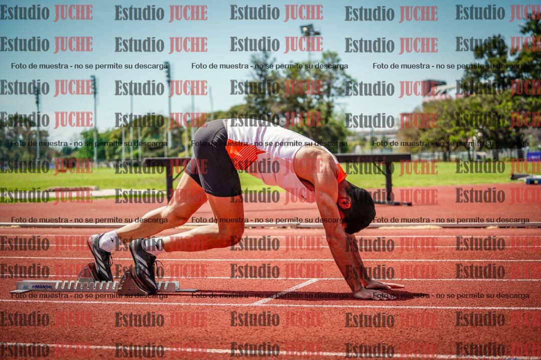 Fotos de los 400 m llanos de varones