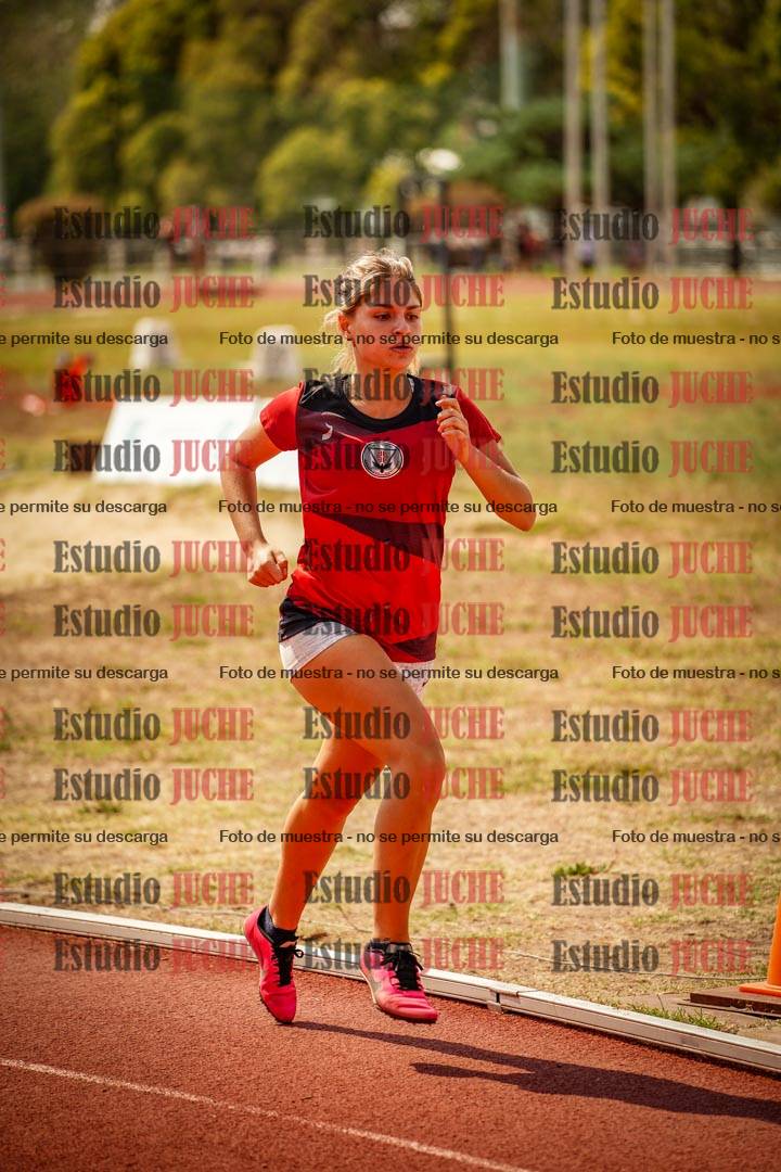 Fotos de los 800 m llanos de mujeres - combinadas 7