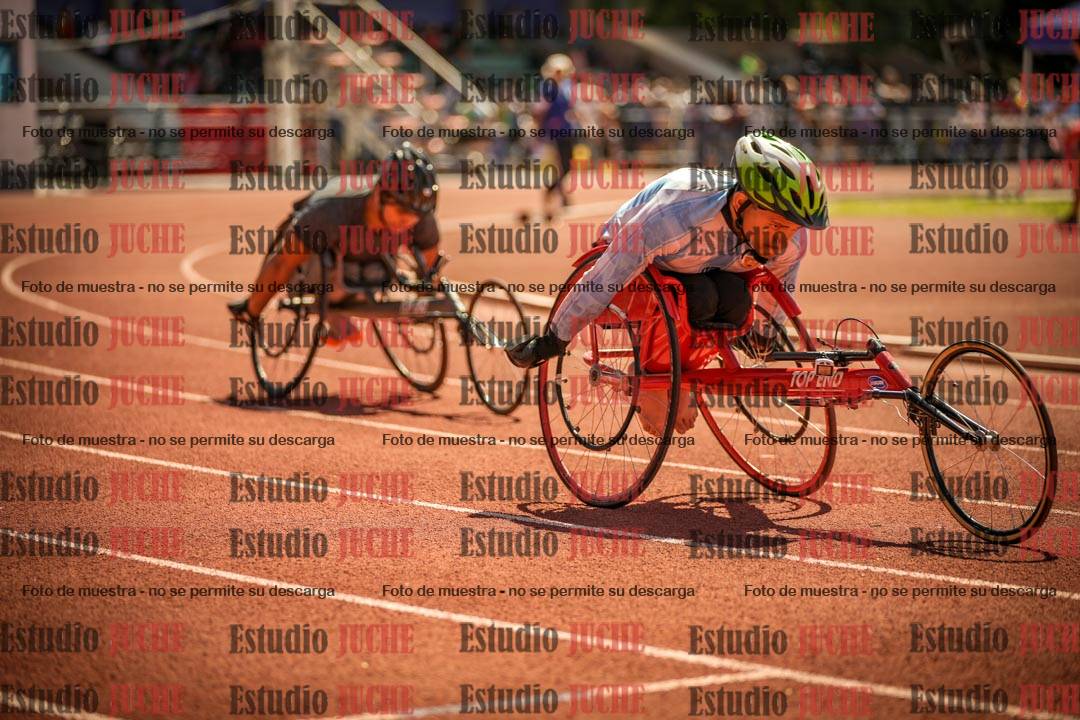Fotos de los 400 m llanos de varones