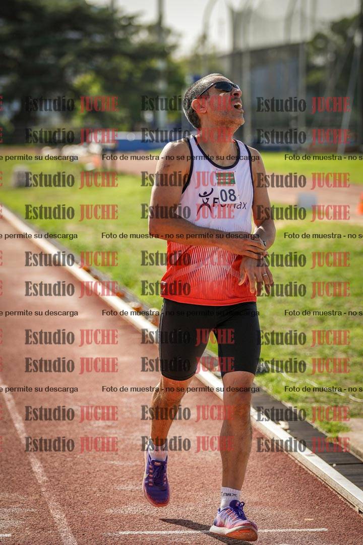 Fotos de los 800 m llanos de varones