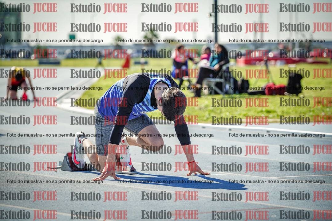 Fotos de los 400 m llanos de varones