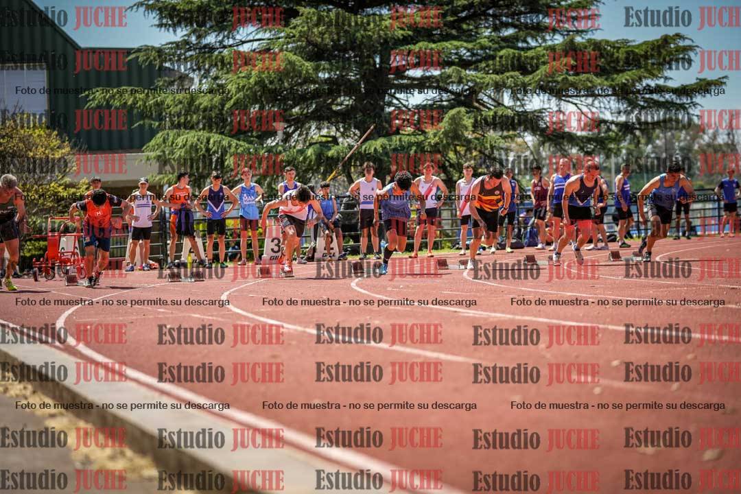 Fotos de los 100 m llanos de varones
