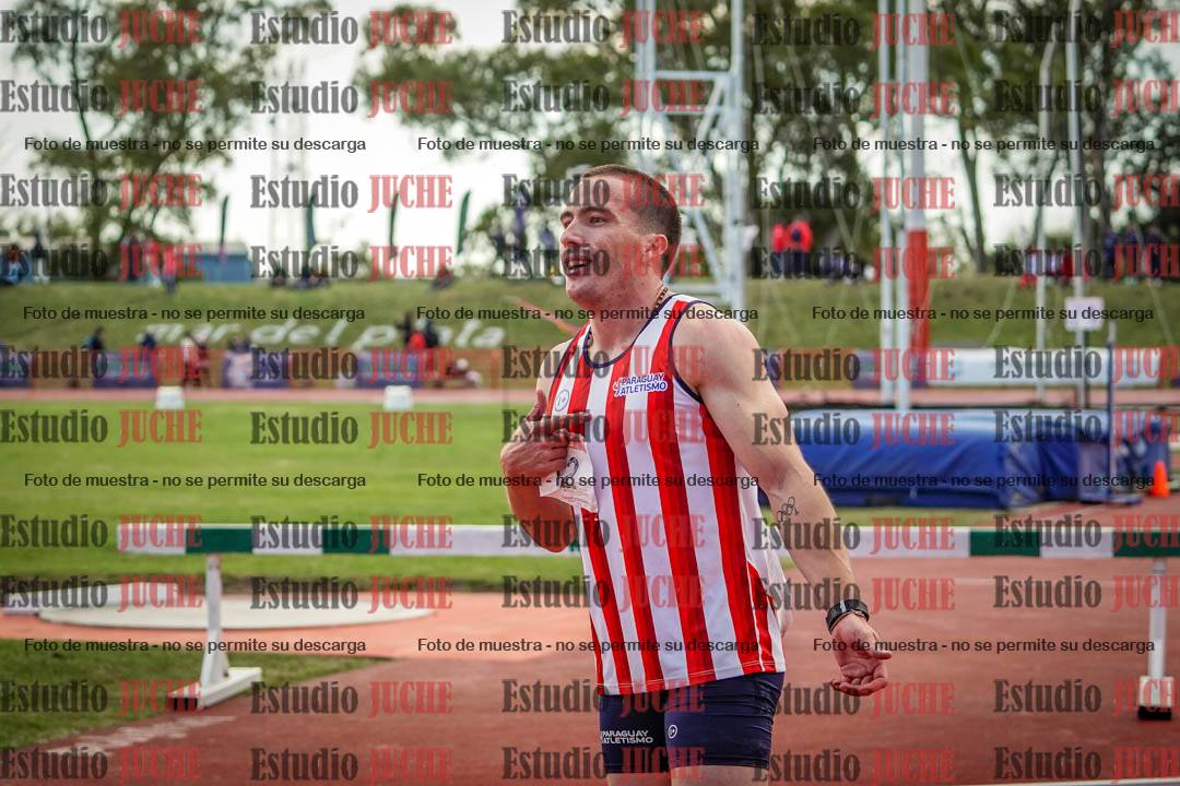 Fotos de algunos extras y podios del día 3