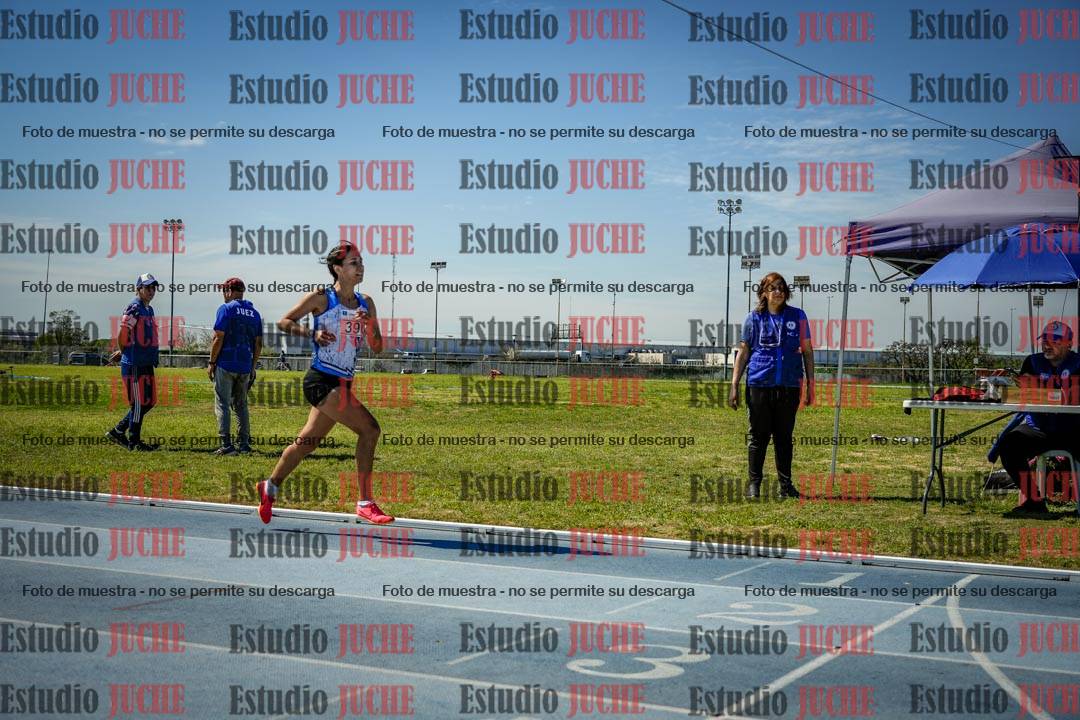 Fotos de los 2000 m con obstáculos de mujeres