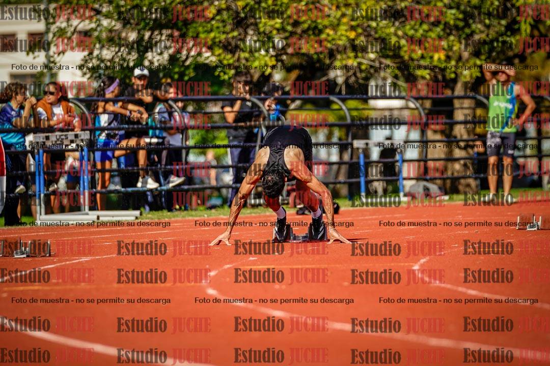 Fotos de los 200 m llanos de varones