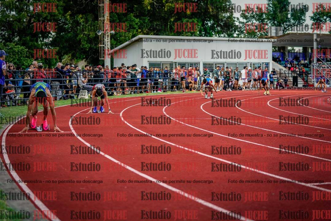 Fotos de los 400 m llanos de varones
