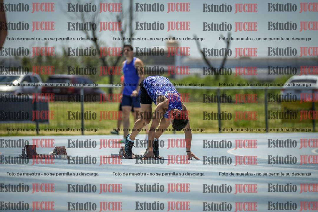 Fotos de los 100 m llanos de varones