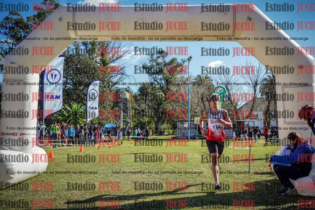 Fotos de la llegada del cross de 3000 m