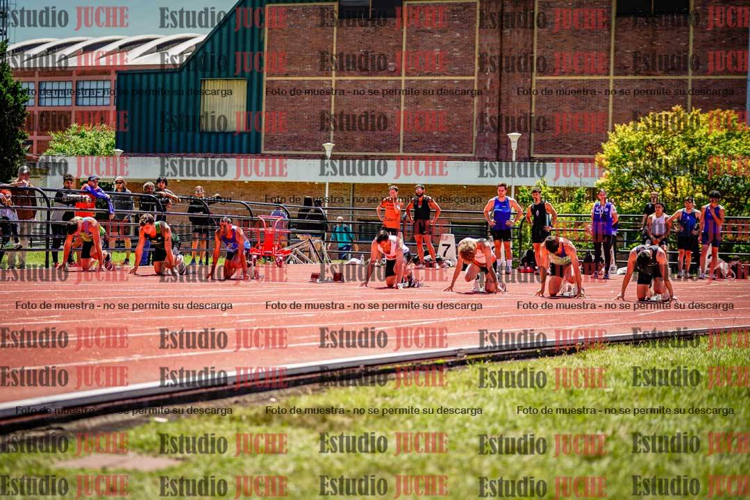 Fotos de los 100 m llanos de varones