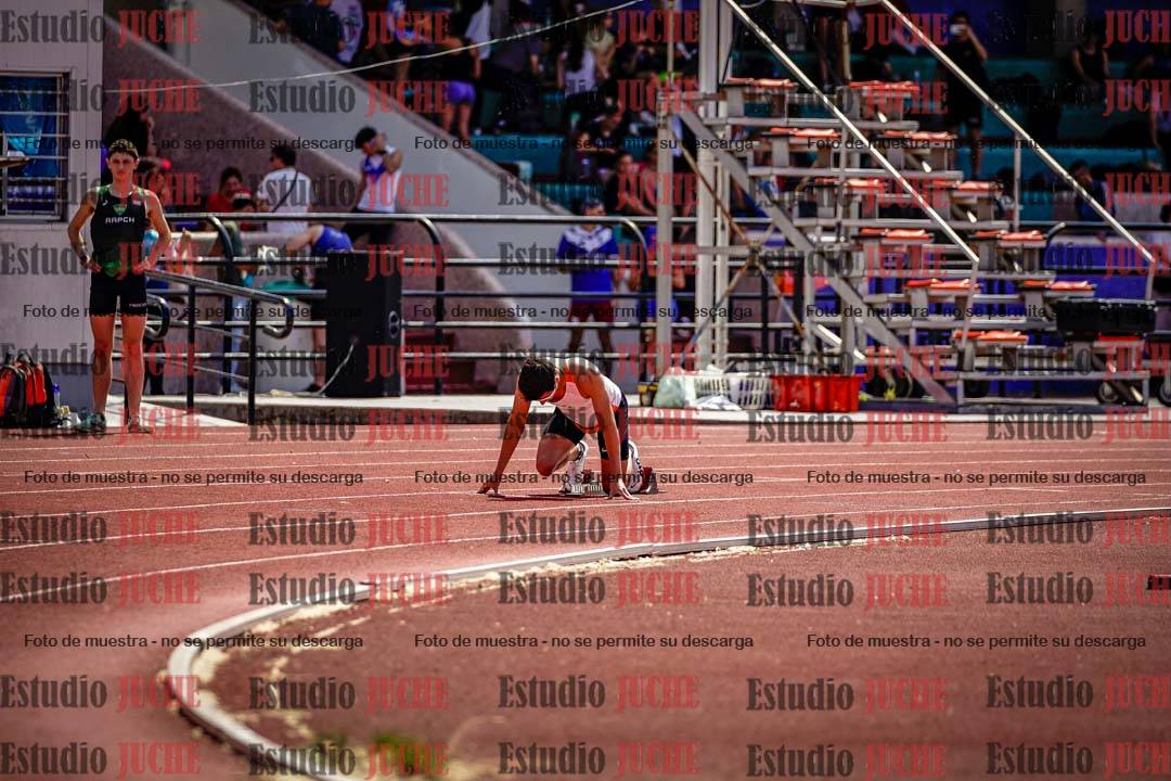 Fotos de los 400 m llanos de varones