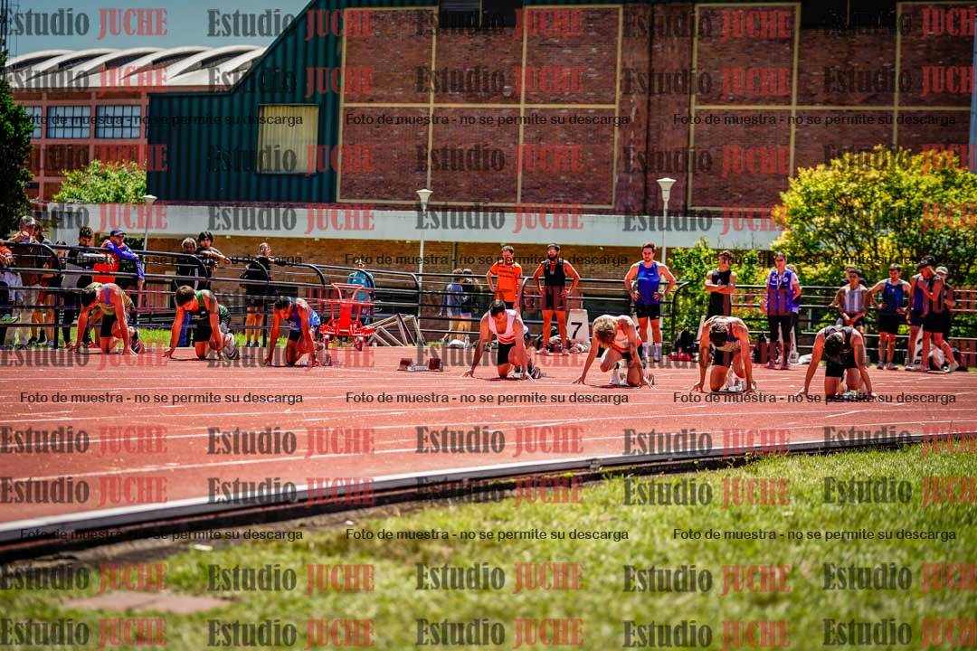 Fotos de los 100 m llanos de varones