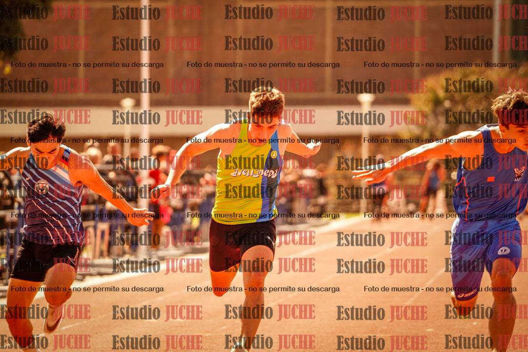 Fotos de los 100 m llanos de varones
