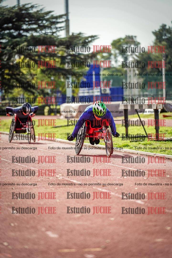 Fotos de los 800 m llanos de silla de ruedas