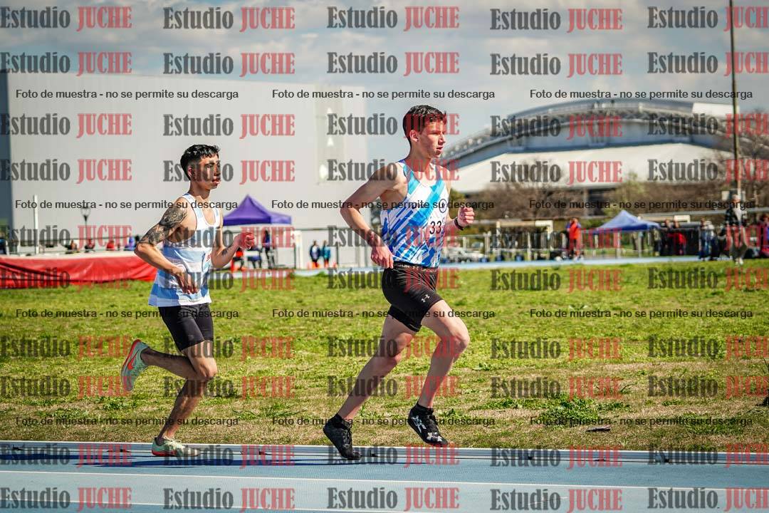 Fotos de los 5000 m llanos de mujeres y varones