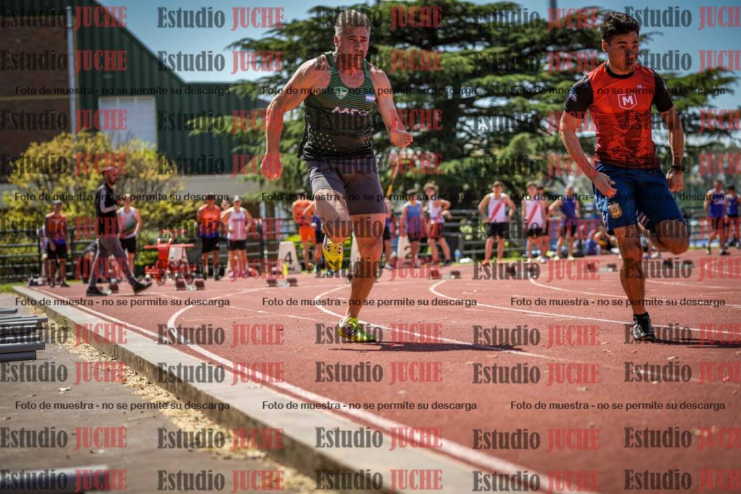 Fotos de los 100 m llanos de varones