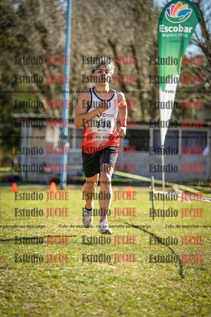 Fotos de la llegada del cross de 3000 m