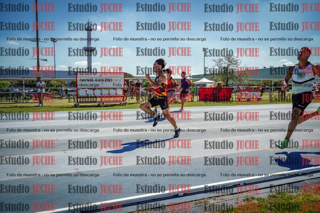 Fotos de los 100 m llanos de varones