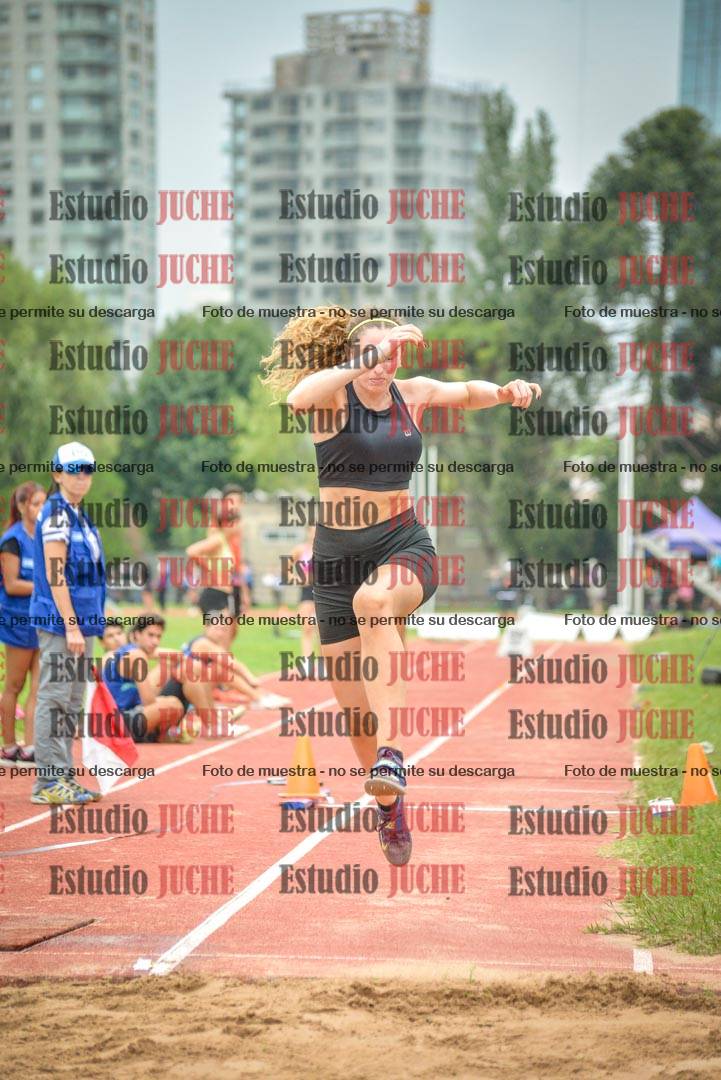 Fotos del salto triple - tabla de 8 y 10