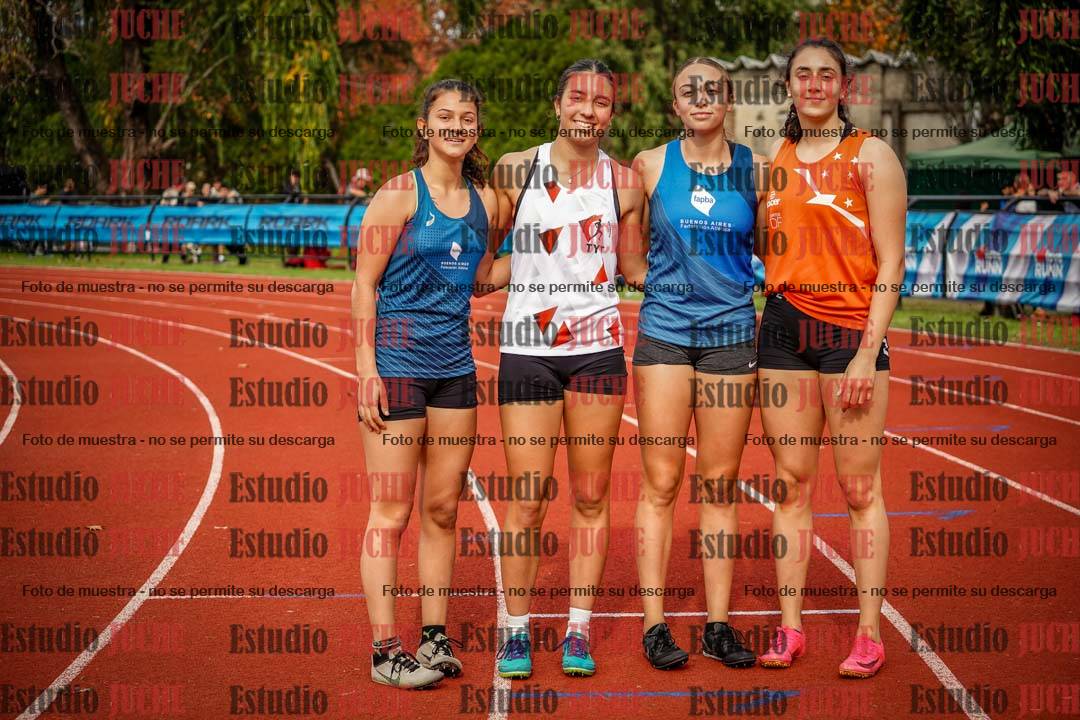 Fotos de algunos extras del día 1