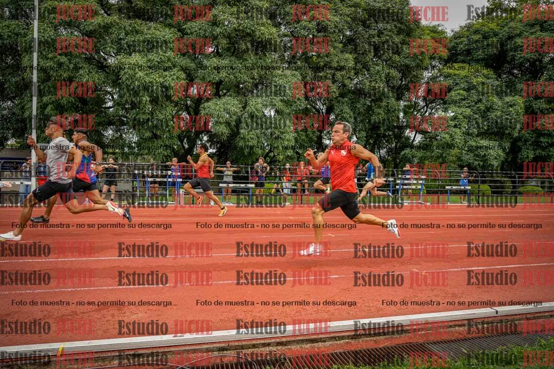 Fotos de los 100 m llanos de varones
